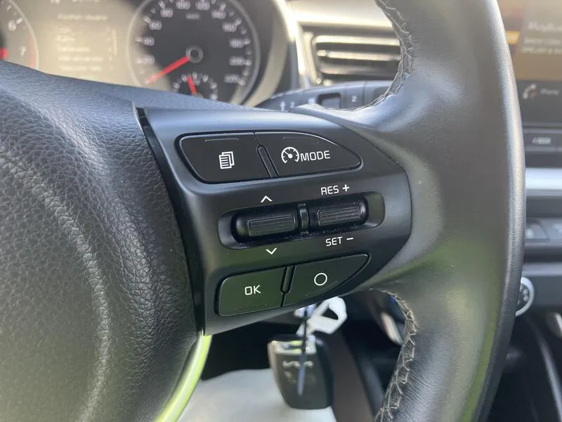 Kia Stonic 1.0 T-GDi MHEV iMT Concept - foto 24