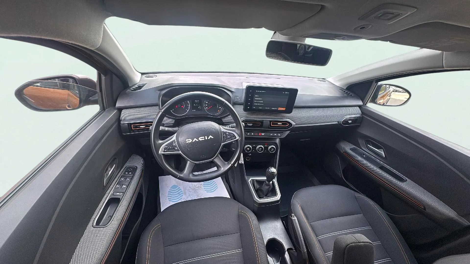 Dacia Sandero Stepway Essential TCe (90V) - foto 13