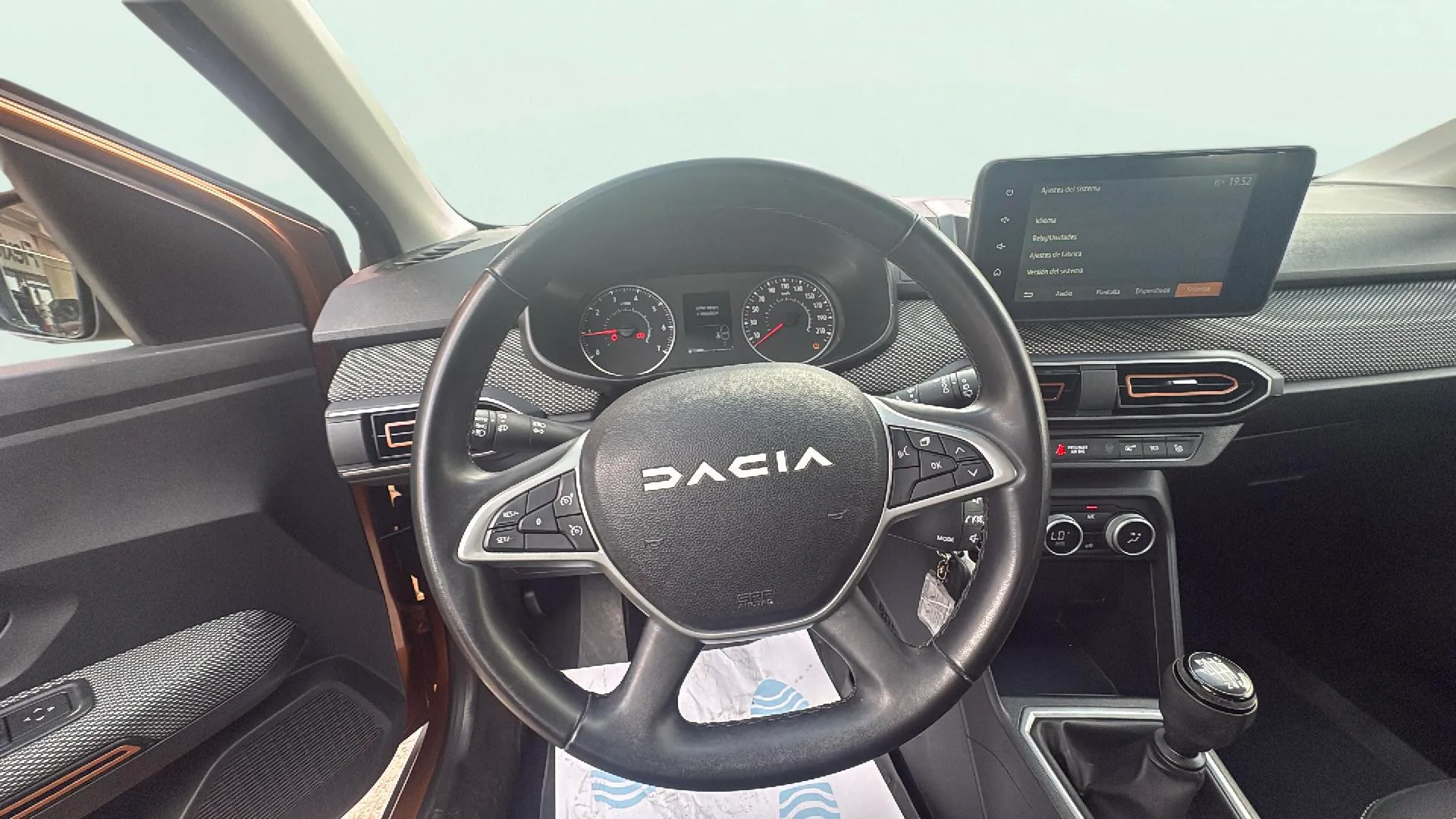 Dacia Sandero Stepway Essential TCe (90V) - foto 14