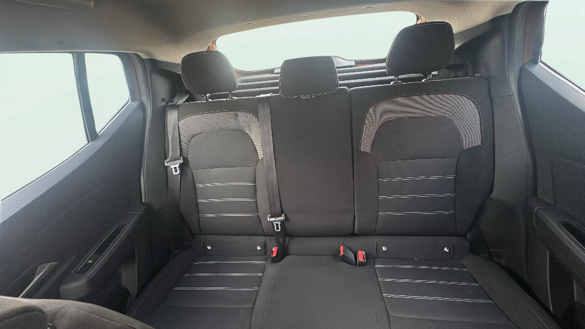 Dacia Sandero Stepway Essential TCe (90V) - foto 20