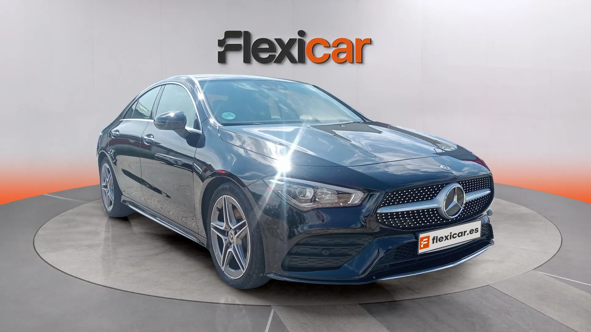 Mercedes-Benz CLA 200 - foto 2
