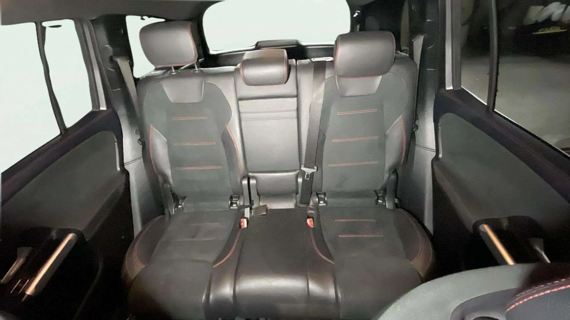 Mercedes-Benz GLB 2.0 GLB 220 D 4MATIC DCT - foto 34