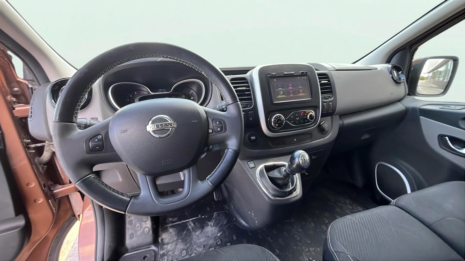 Nissan NV300 - foto 16