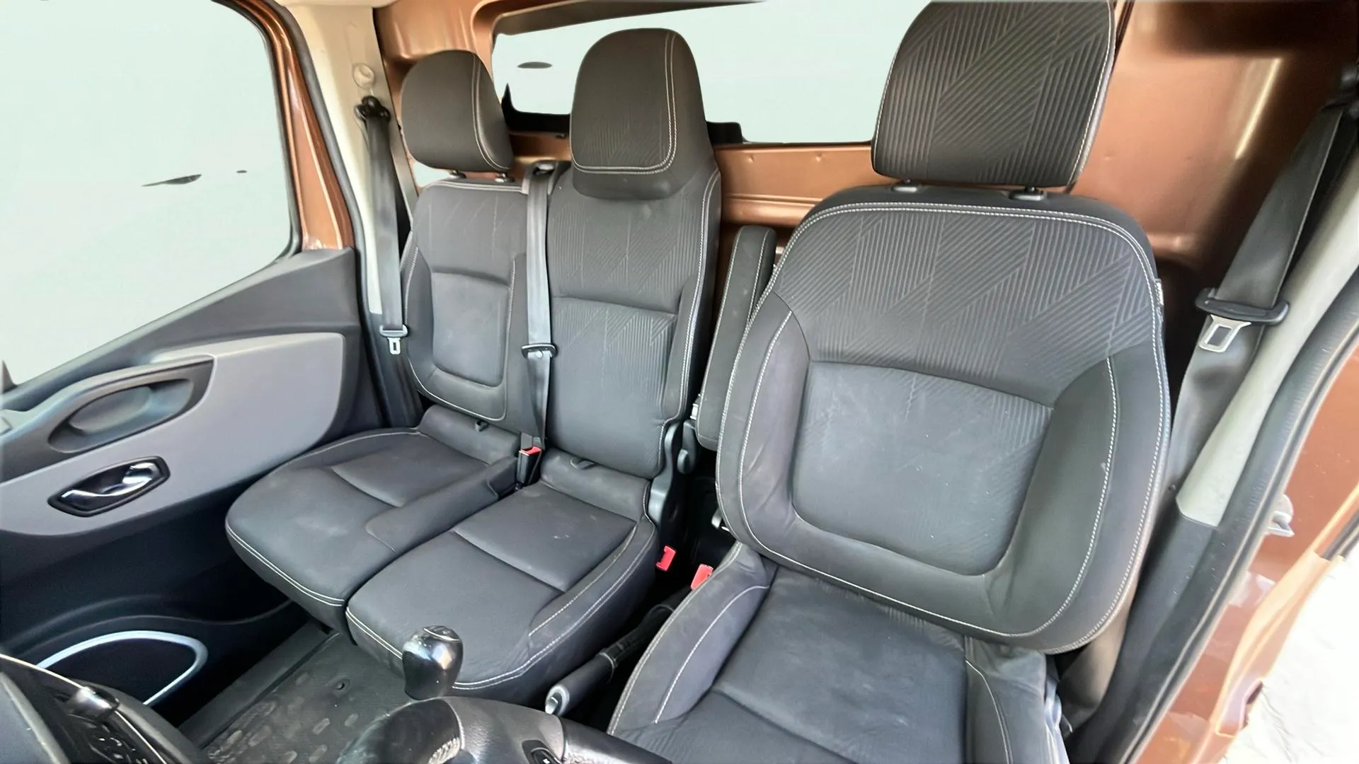 Nissan NV300 - foto 14