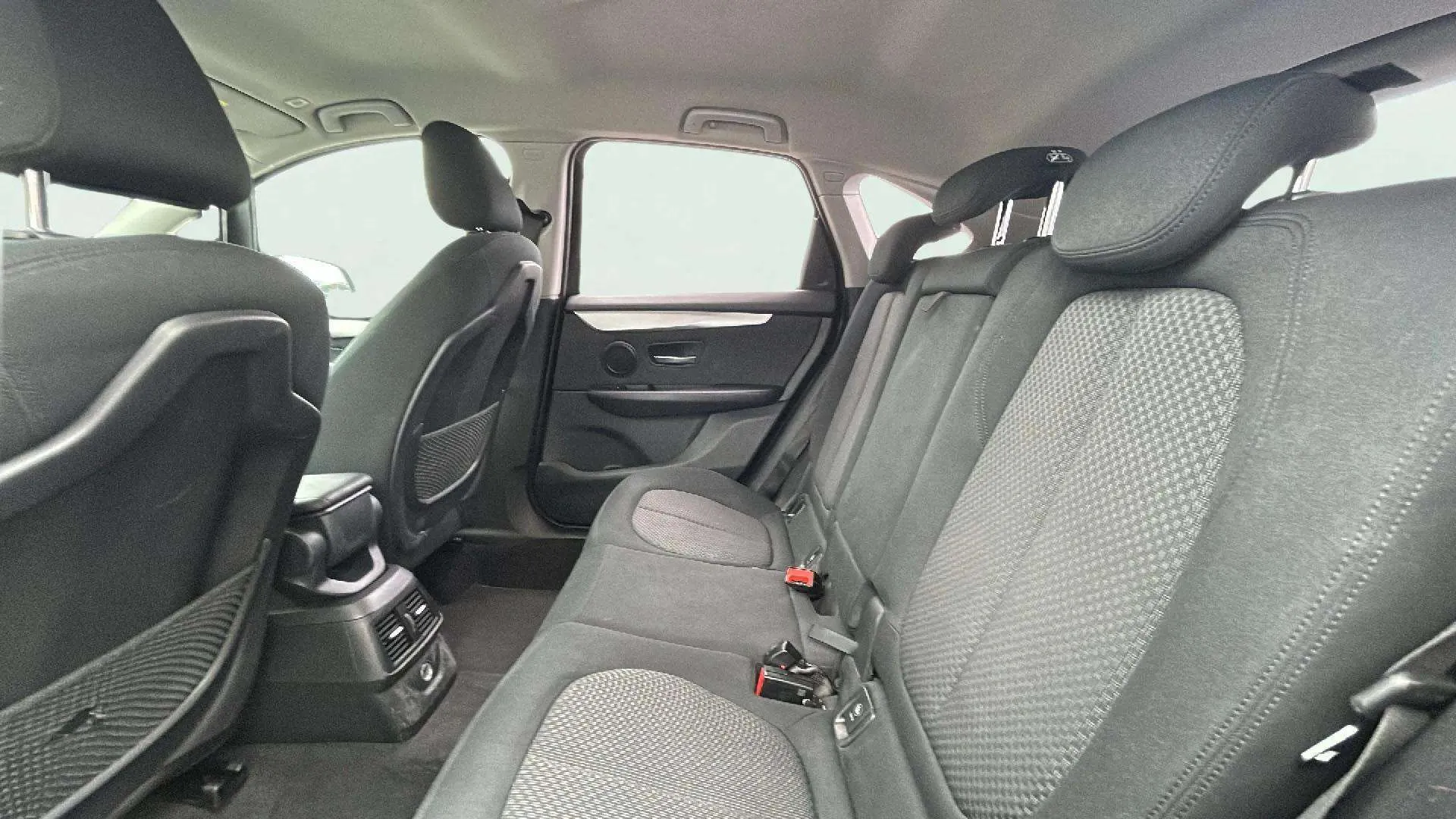BMW Serie 2 Active Tourer 216d Business - foto 21
