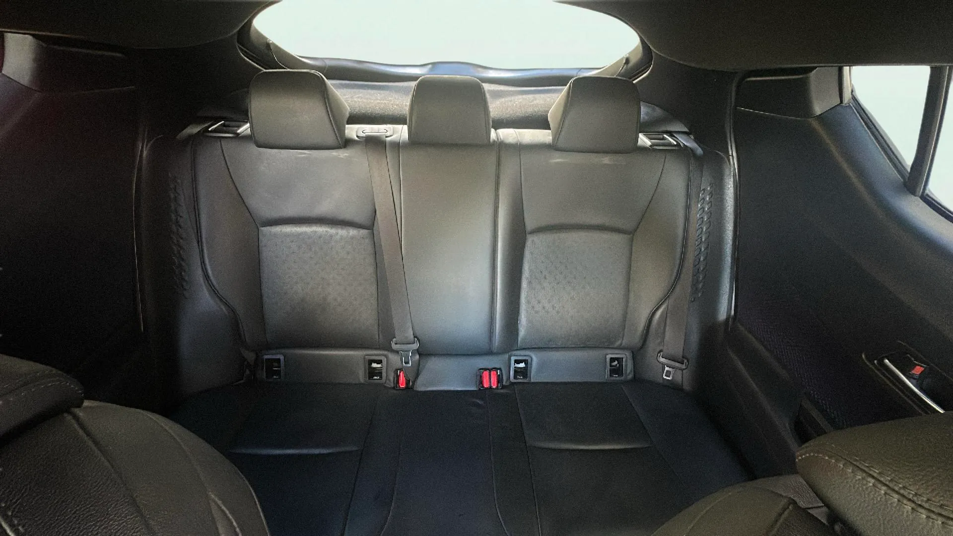 Toyota C-HR 1.8 125H Advance - foto 17