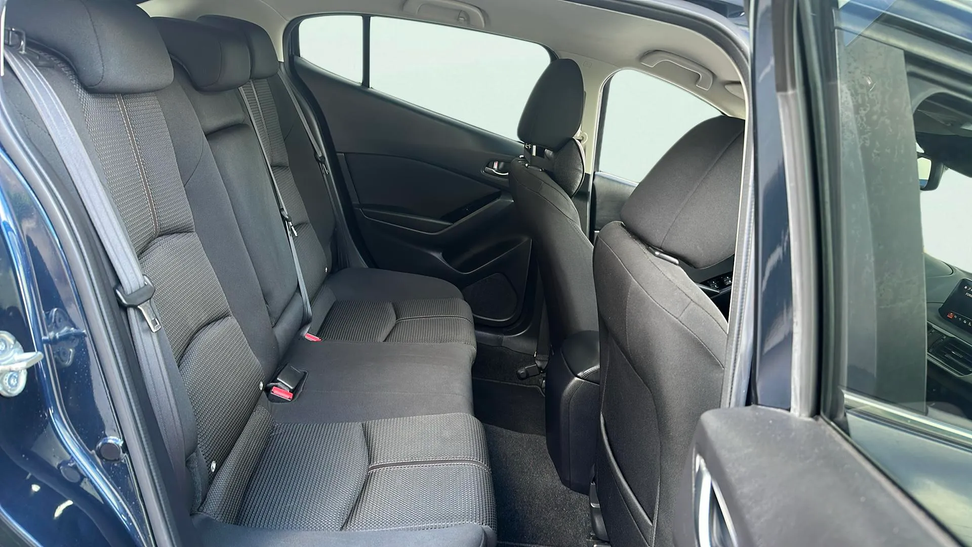 Mazda Mazda3 1.5 DE Luxury - foto 15