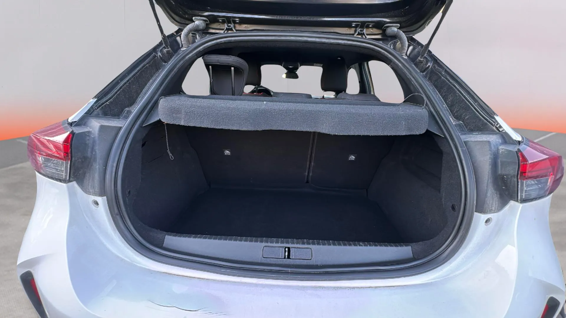 Opel Corsa 1.2T XHL Edition - foto 11