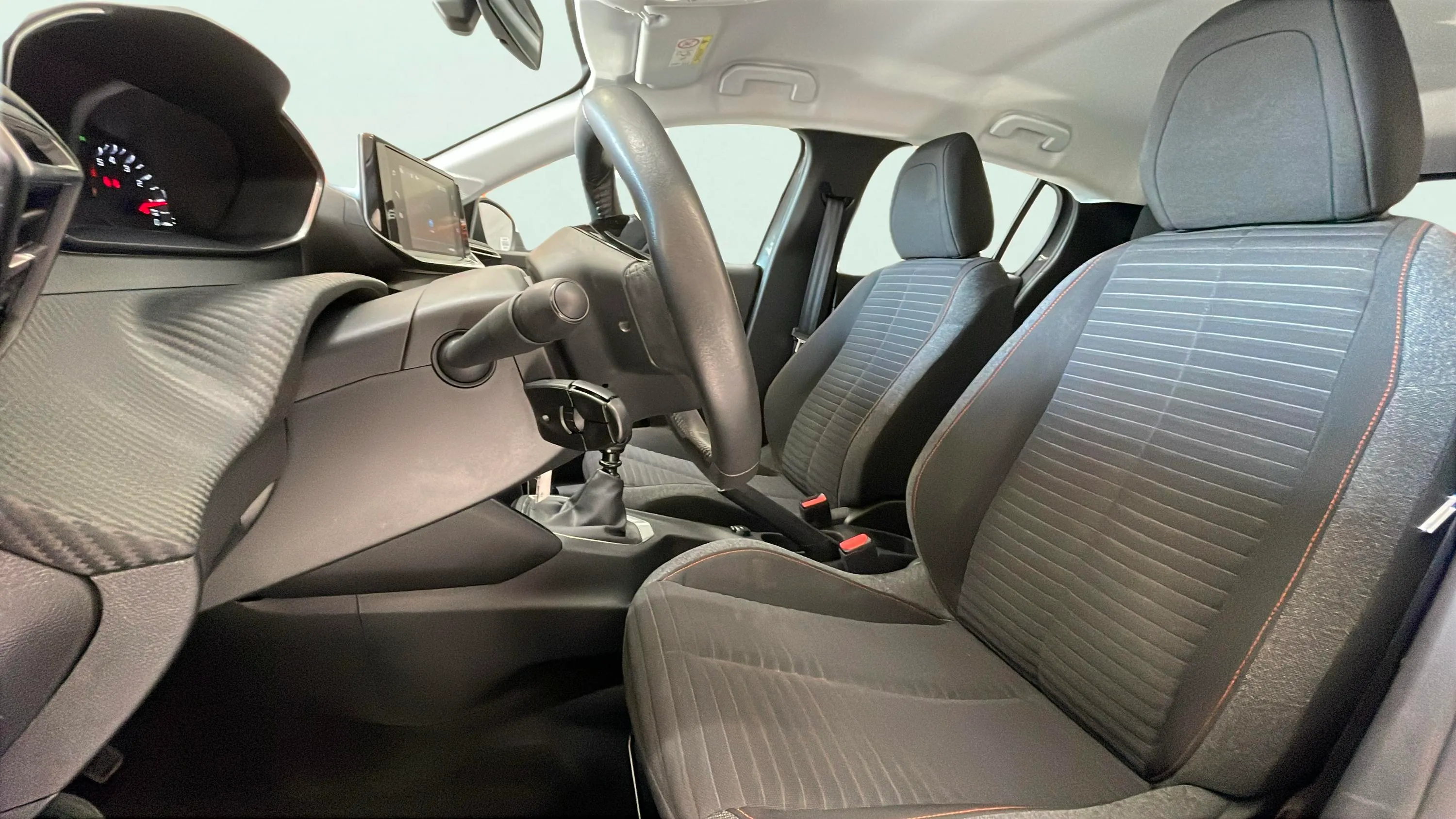 Peugeot 208 Active PureTech 100 - foto 16