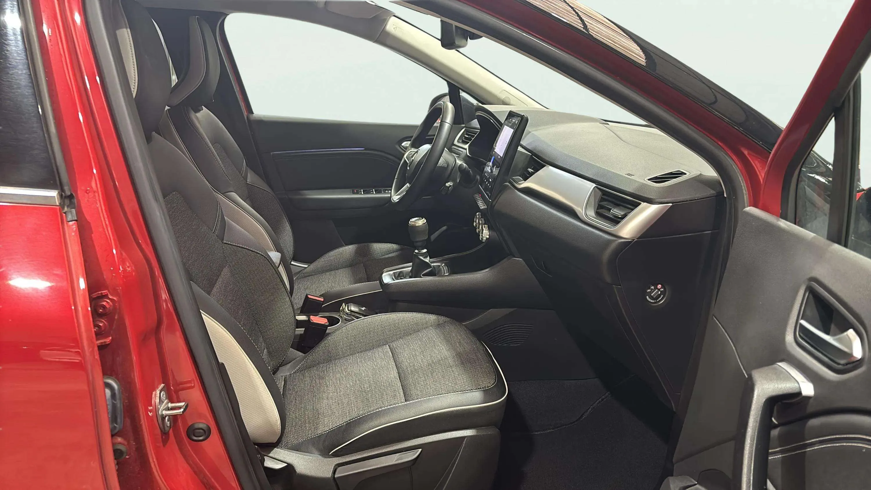 Renault Captur techno TCe - foto 19