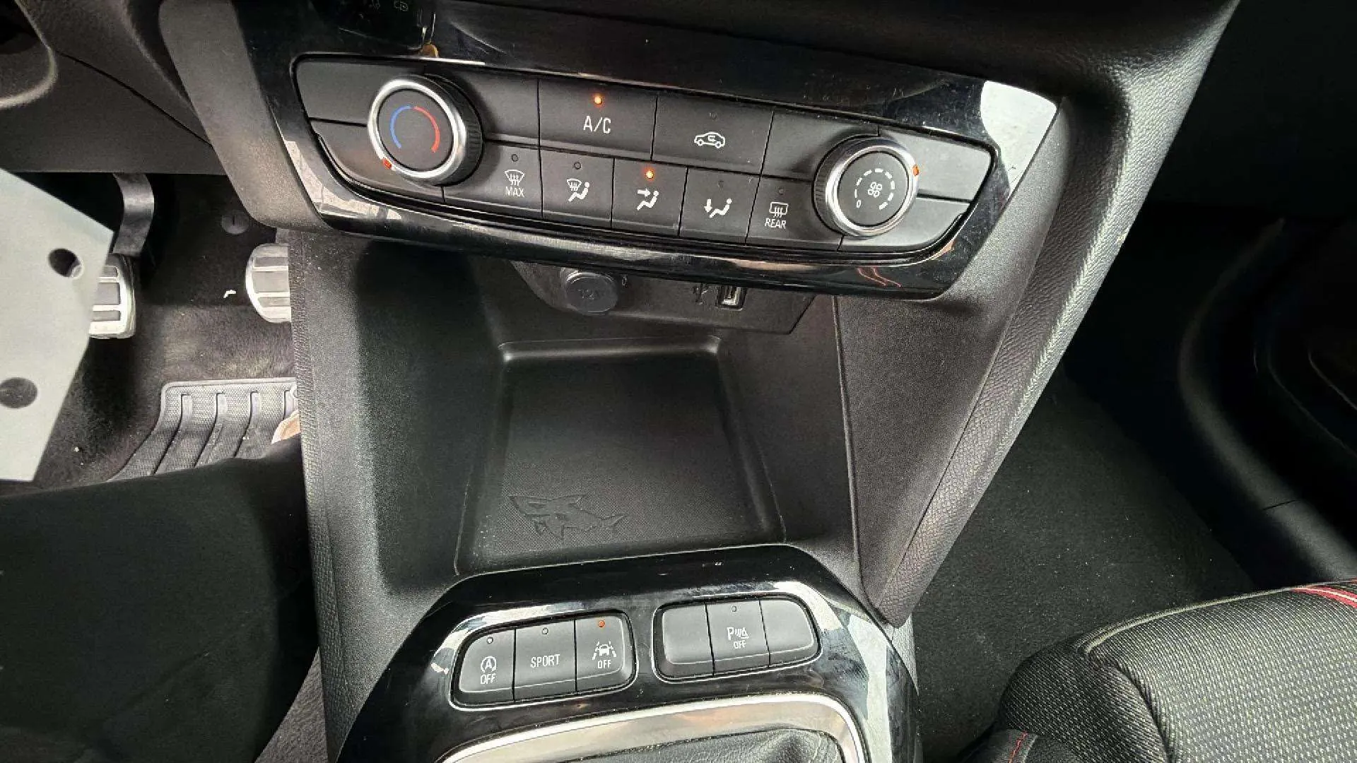 Opel Corsa 1.2T XHL Edition - foto 20