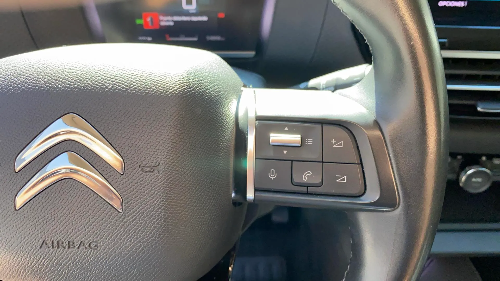Citroën C4 PureTech 130 Shine - foto 18