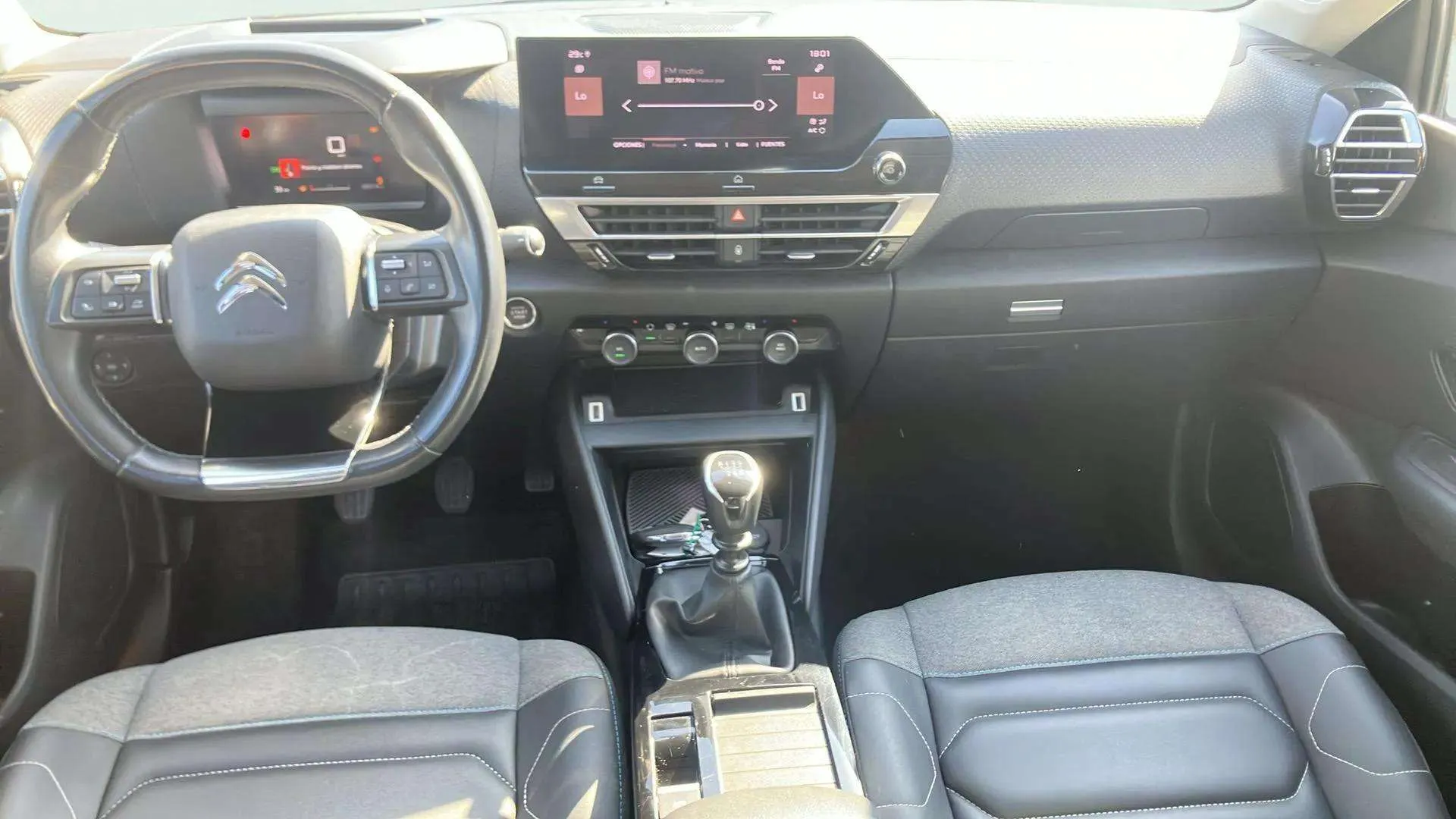 Citroën C4 PureTech 130 Shine - foto 11