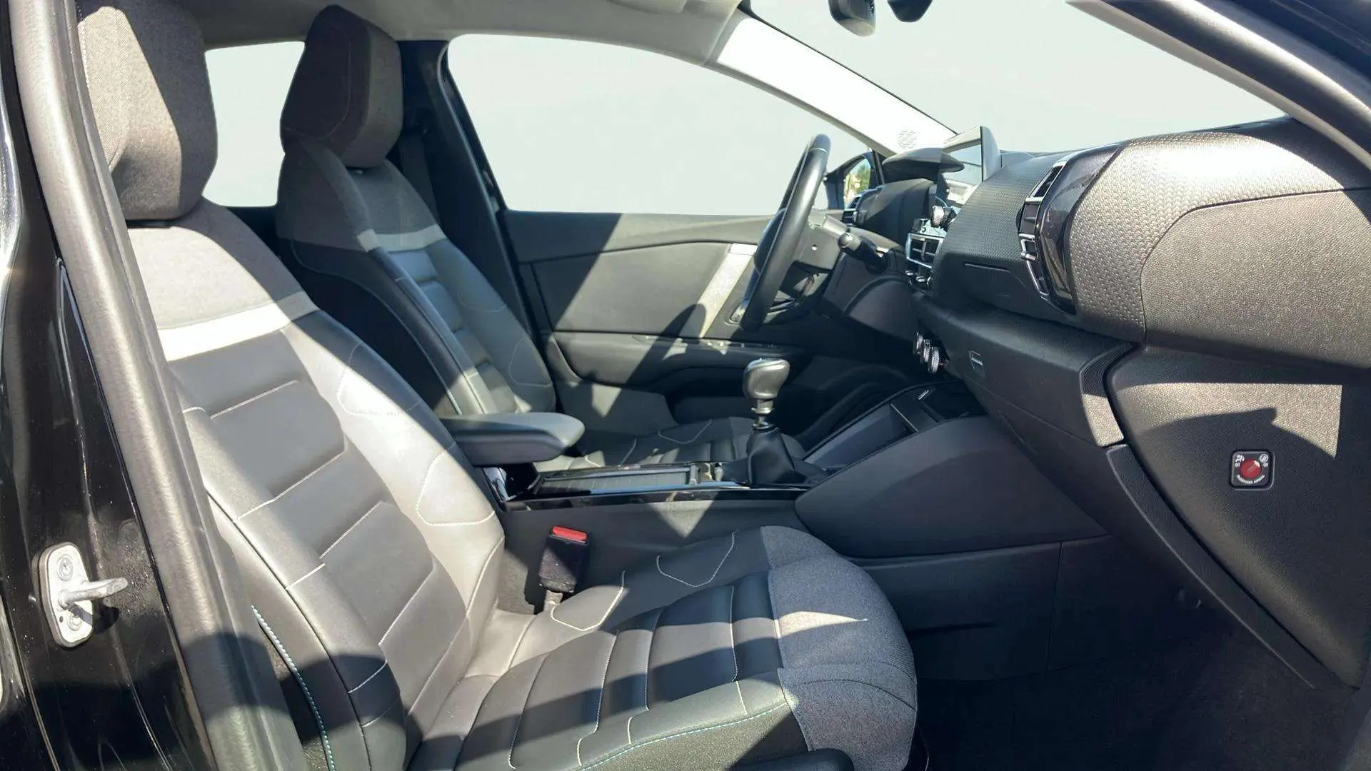 Citroën C4 PureTech 130 Shine - foto 17