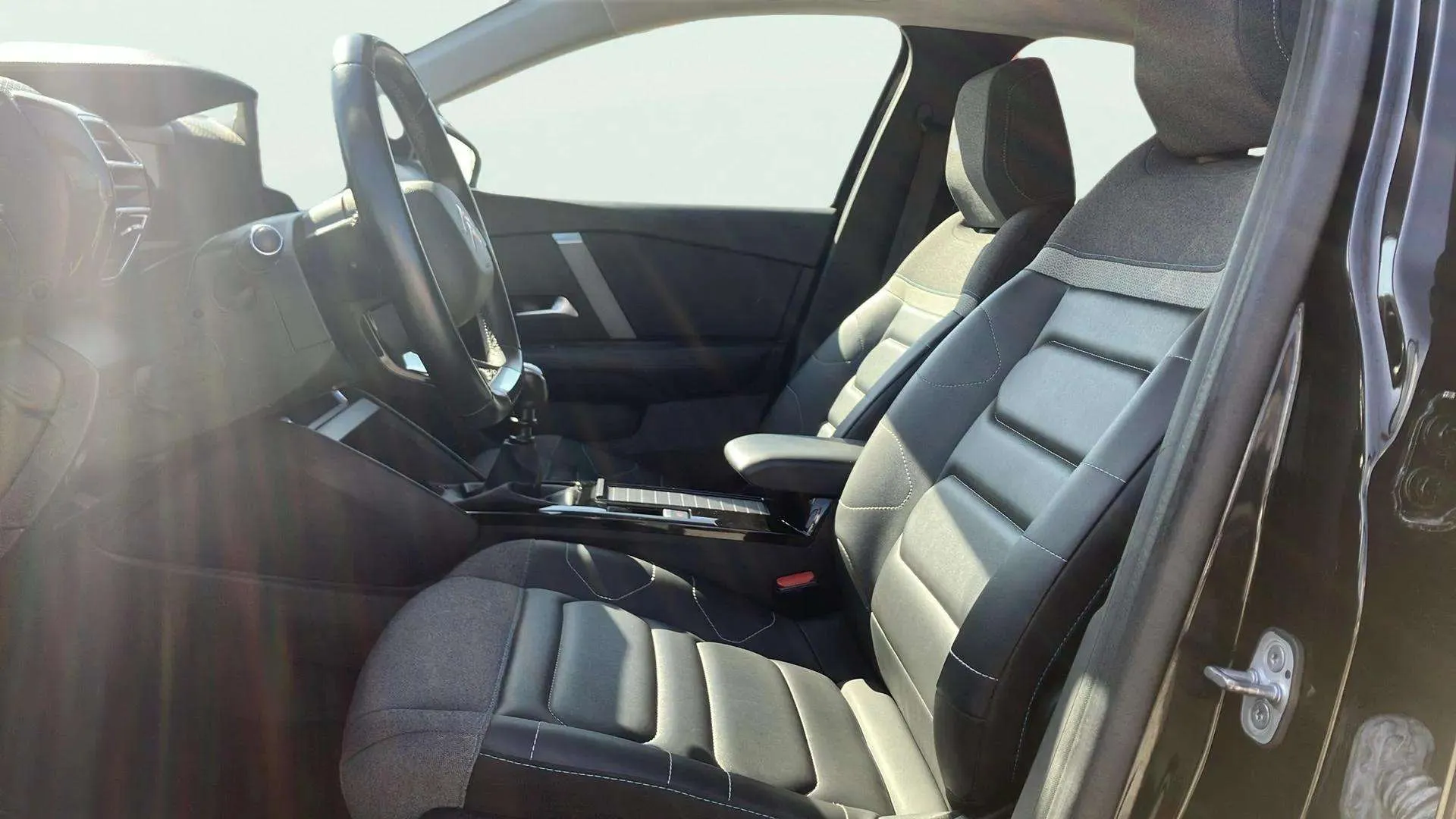 Citroën C4 PureTech 130 Shine - foto 15