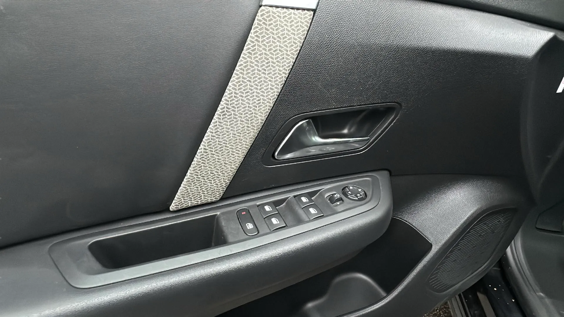 Citroën C4 PureTech 130 Shine - foto 9