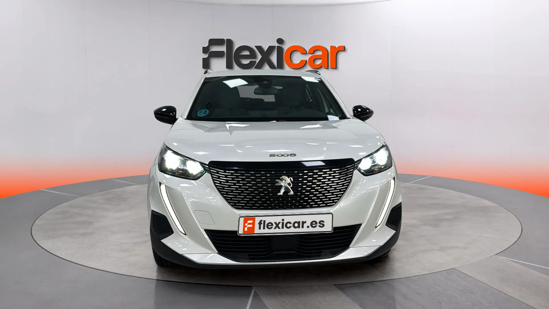 Peugeot 2008 Allure Pack PureTech 130 EAT8 - foto 2