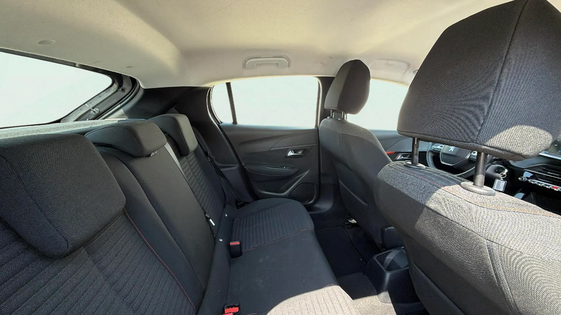 Peugeot 208 Active PureTech 100 - foto 13