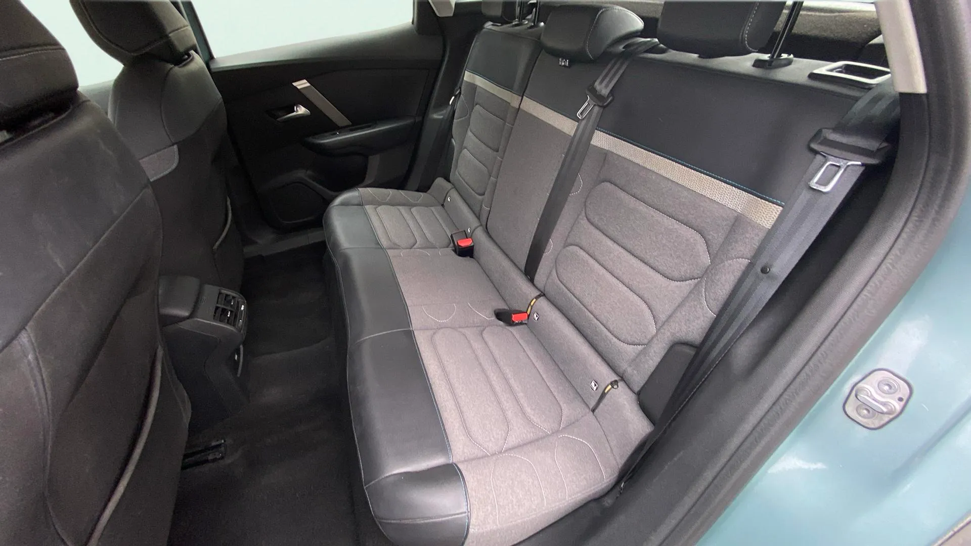 Citroën C4 PureTech 130 Feel Pack - foto 28