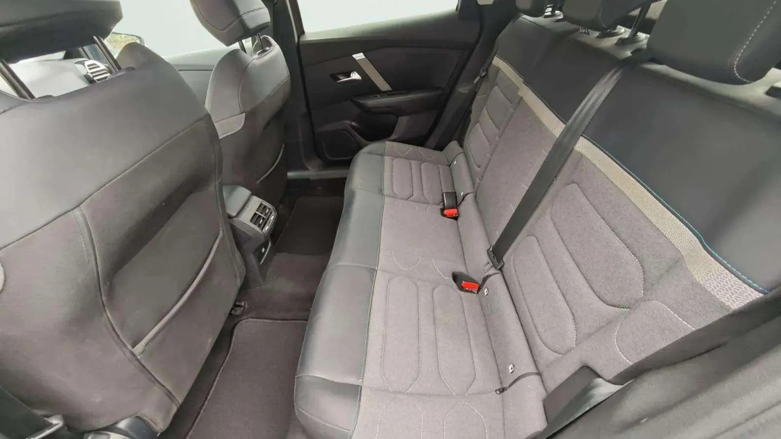 Citroën C4 PureTech 130 Feel Pack - foto 28