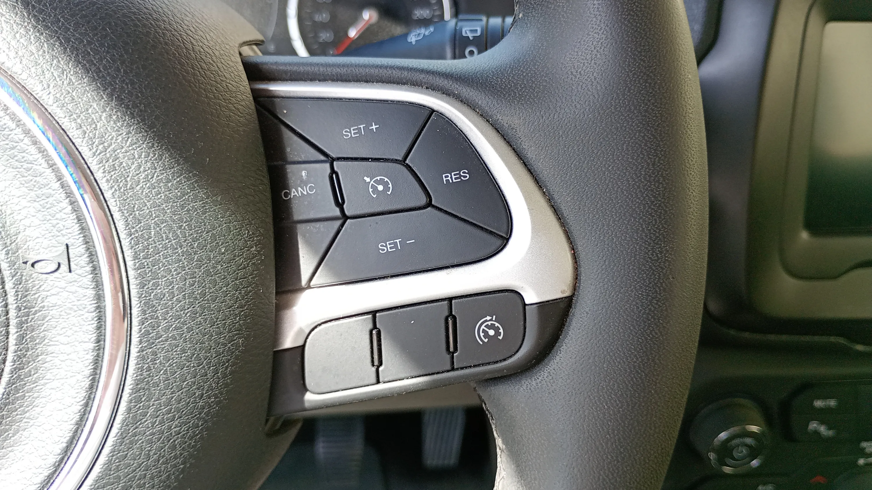 Jeep Renegade 1.0G Change the way 4x2 - foto 17