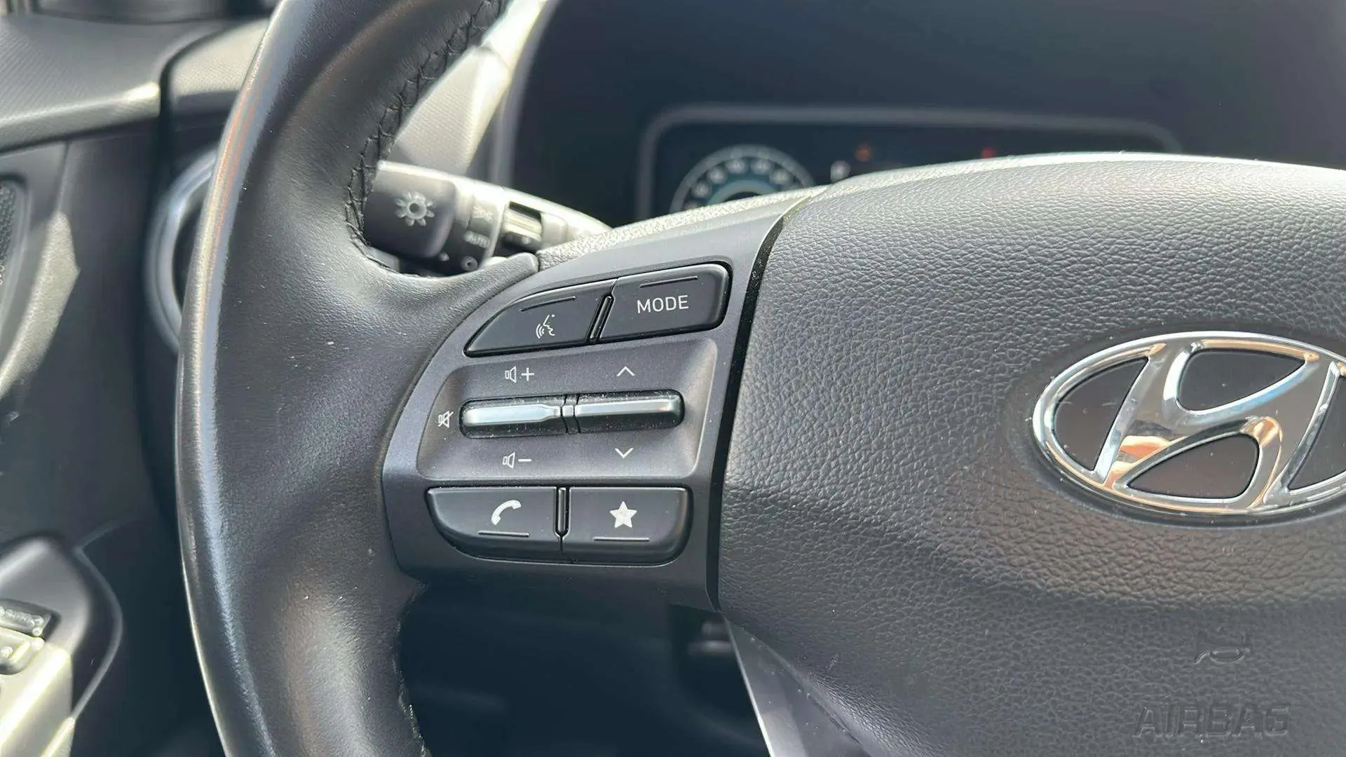 Hyundai Kona EV Maxx - foto 12