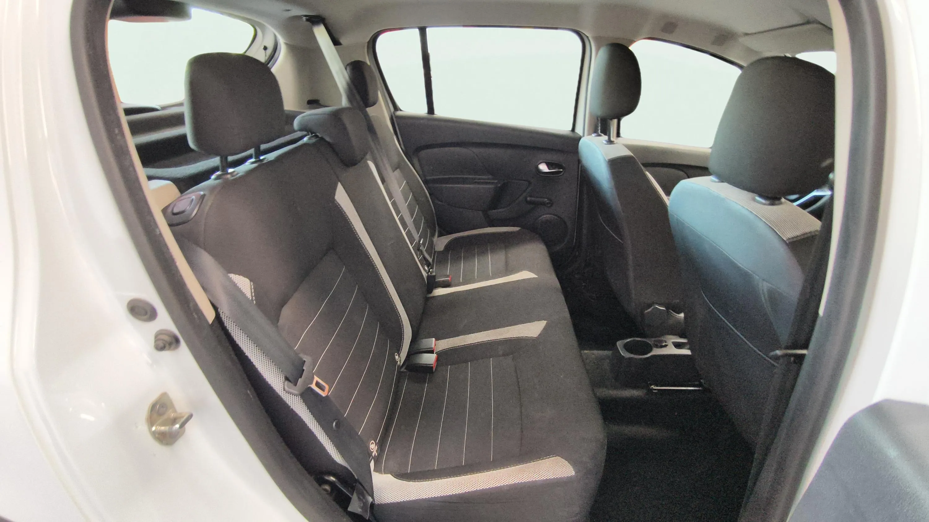 Dacia Sandero Comfort TCe - foto 11