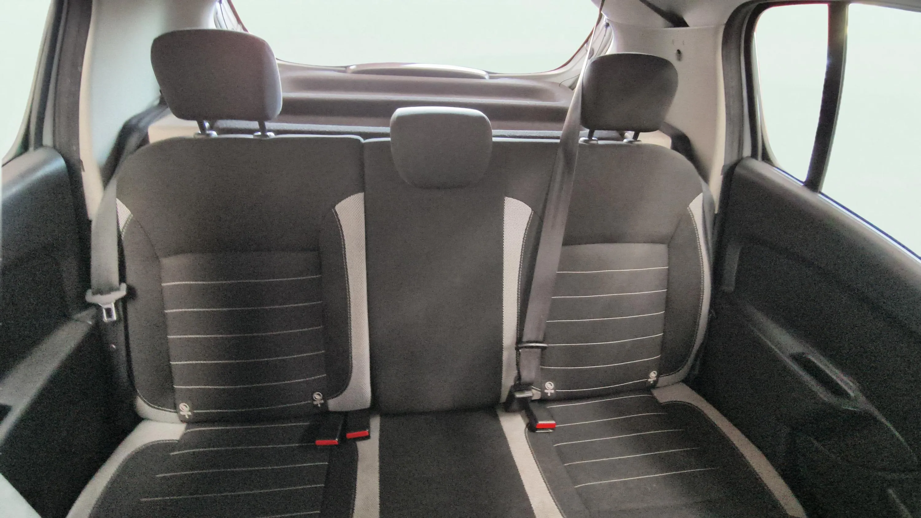 Dacia Sandero Comfort TCe - foto 12