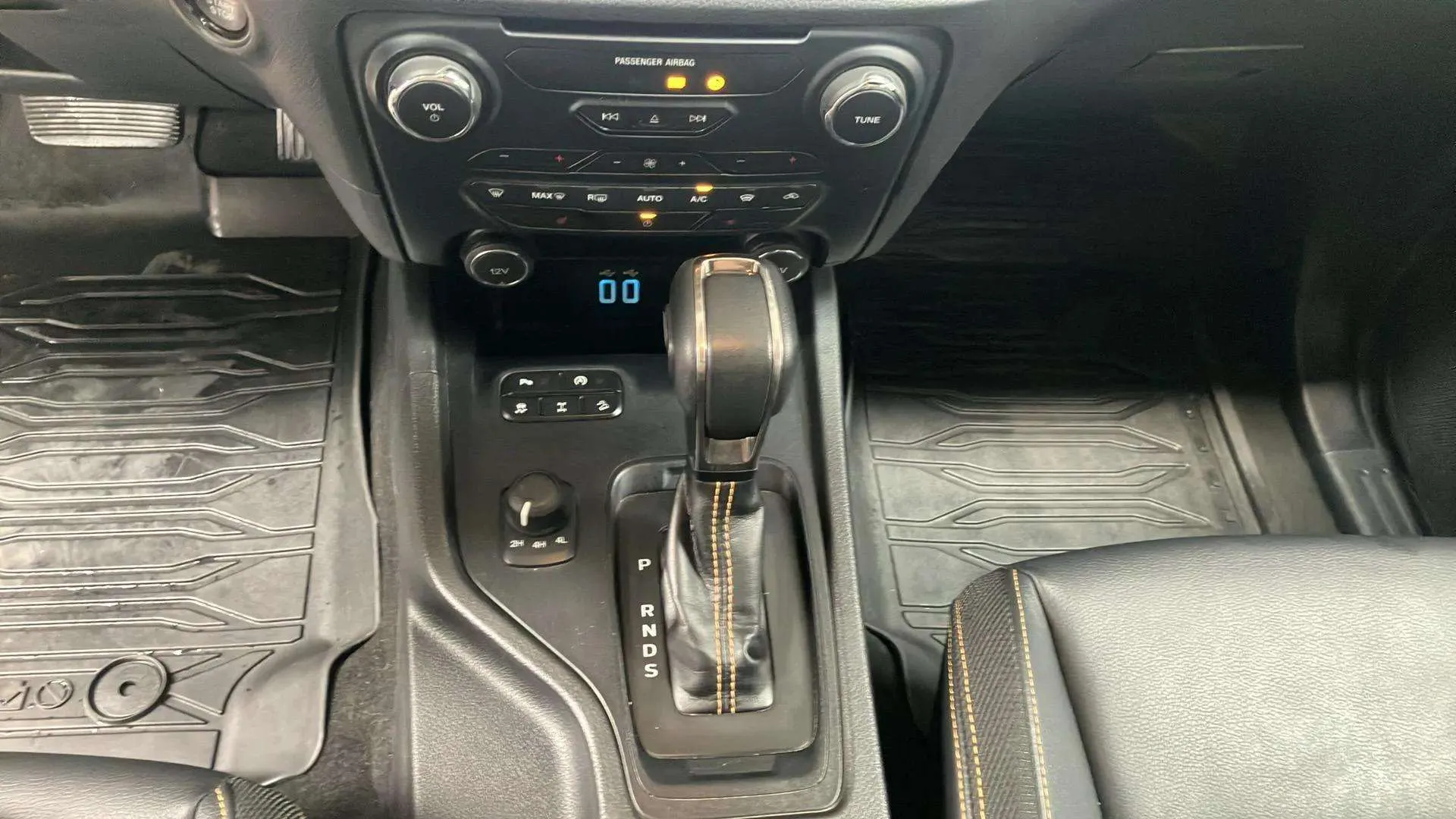 Ford Ranger 2.0 Ecobl 4x4 Super Cab Wildtrack - foto 17