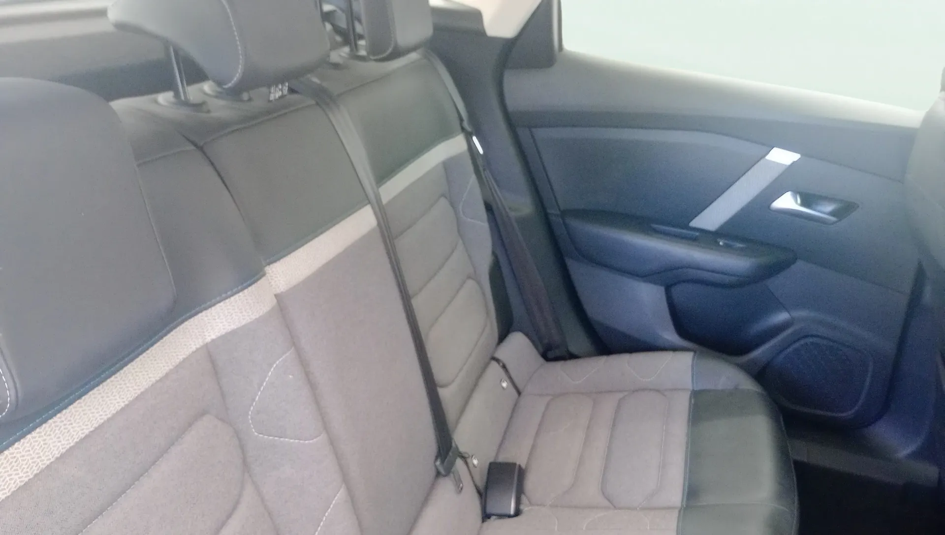 Citroën C4 PureTech 130 Feel Pack - foto 9