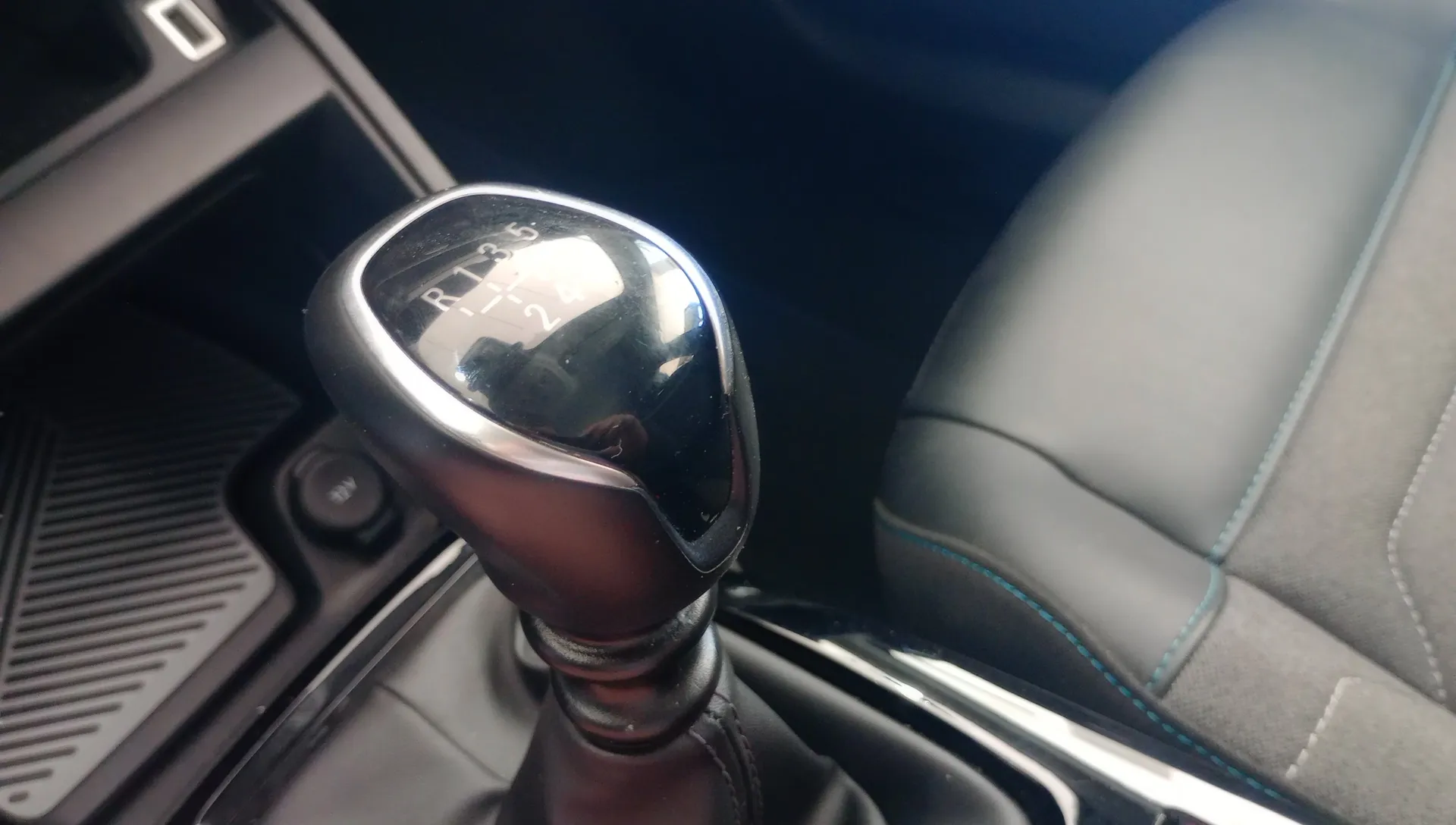 Citroën C4 PureTech 130 Feel Pack - foto 16