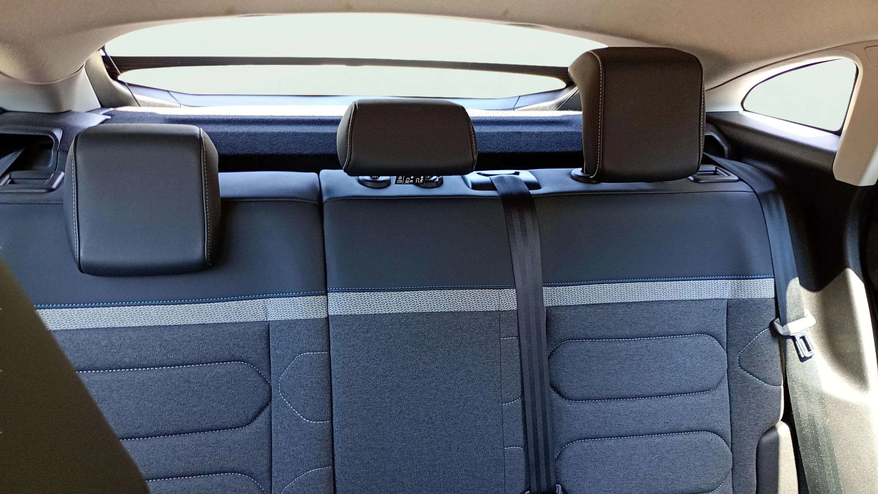 Citroën C4 PureTech 130 Feel - foto 18
