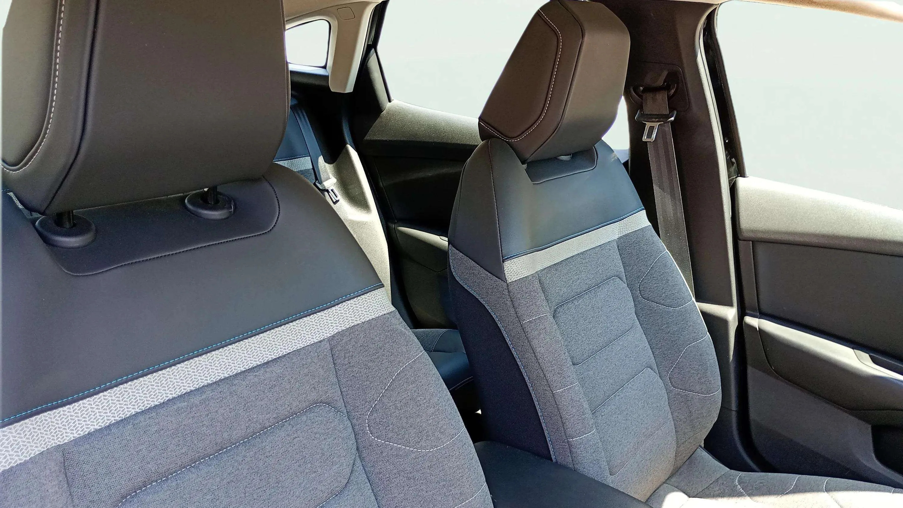 Citroën C4 PureTech 130 Feel - foto 15
