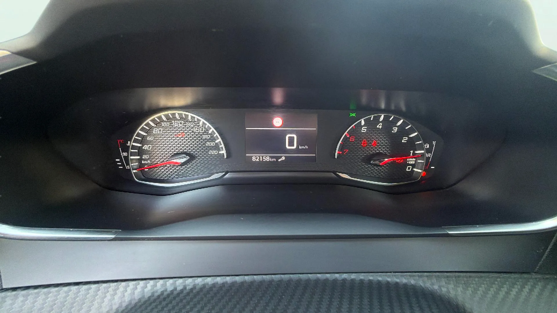 Peugeot 208 Active PureTech 100 - foto 12