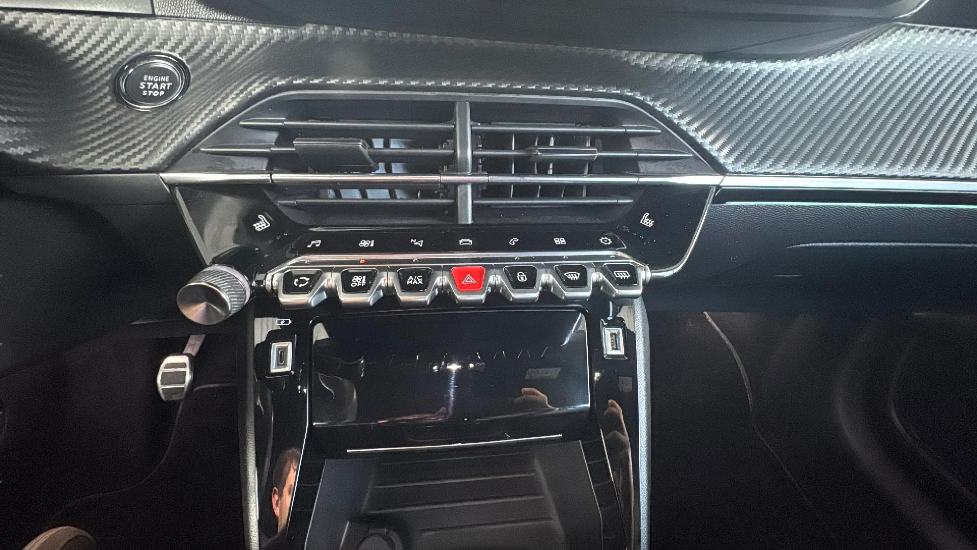 Peugeot 208 PureTech GT Pack - foto 19