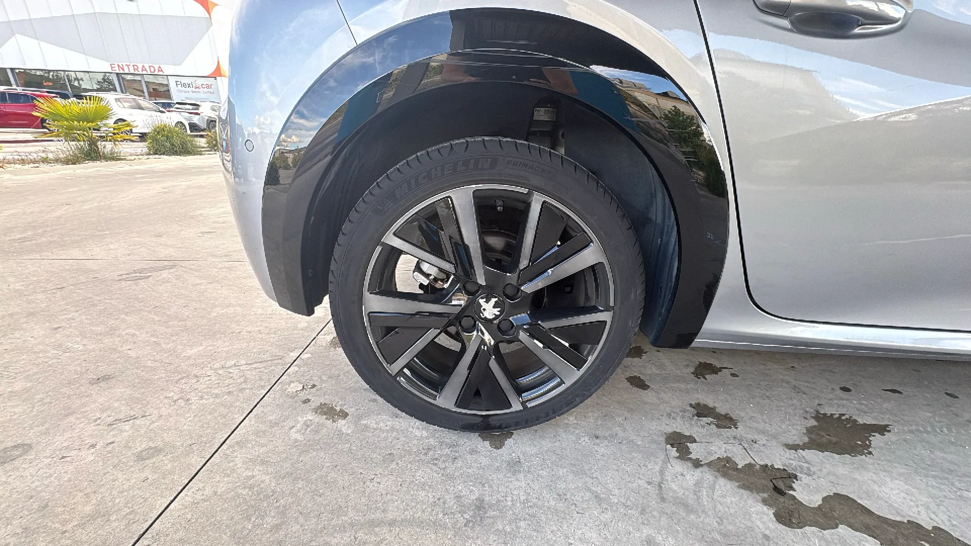 Peugeot 208 PureTech GT Pack - foto 31