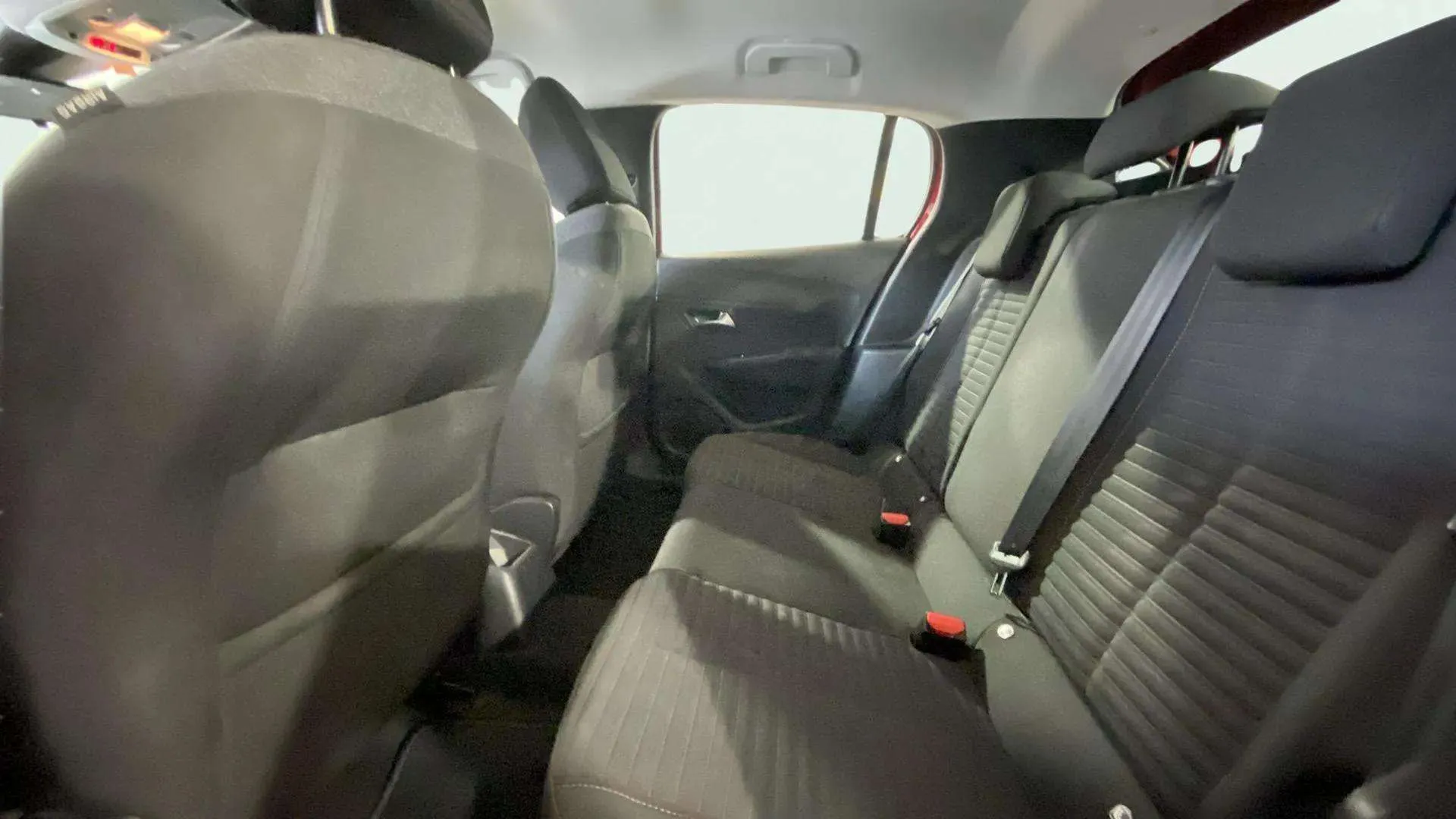 Peugeot 208 Active PureTech 100 - foto 15