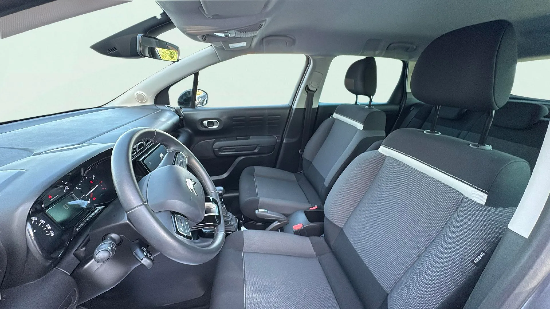 Citroën C3 Aircross BlueHDi Feel - foto 17