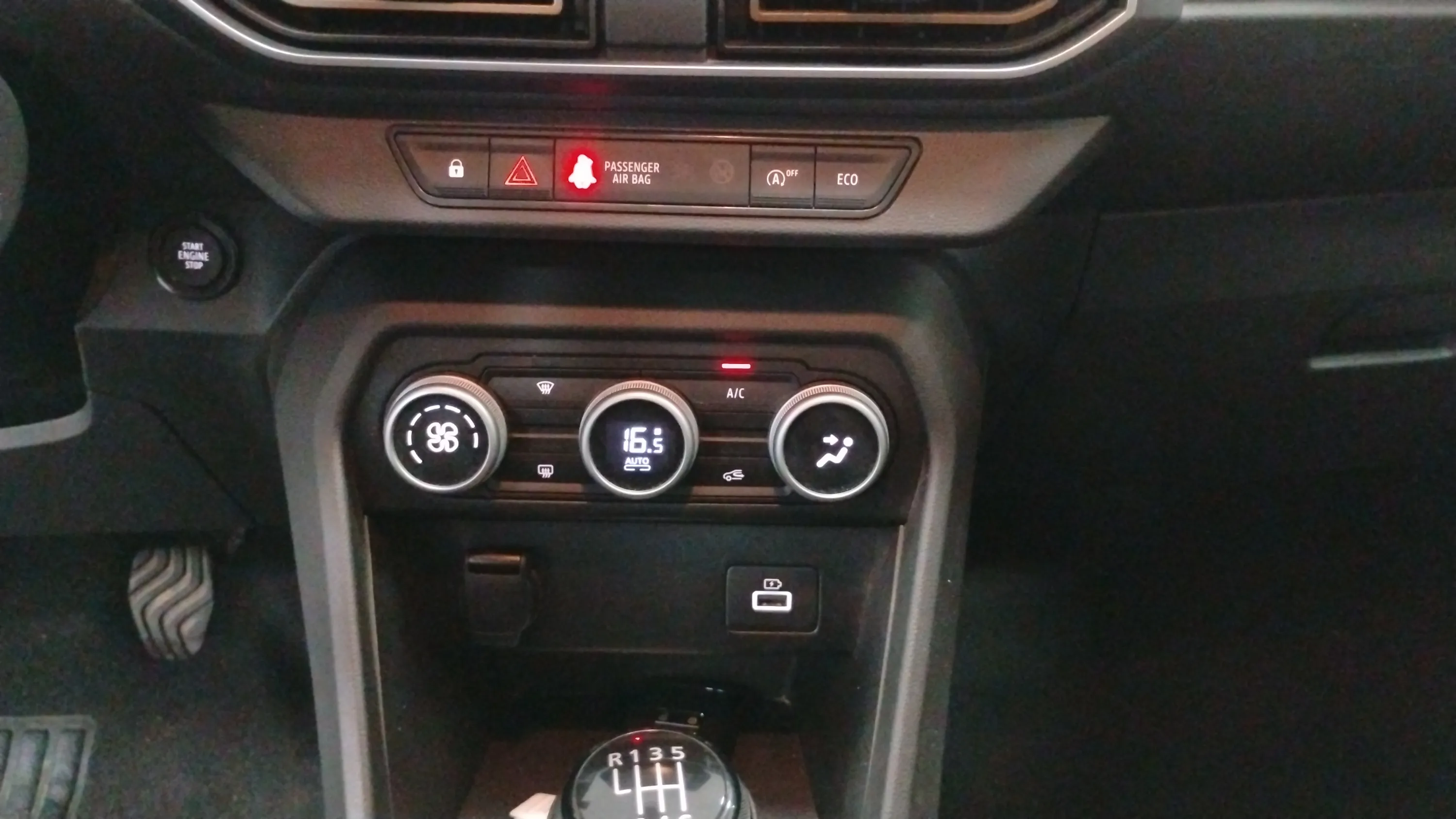 Dacia Sandero Stepway Expression TCe - foto 10