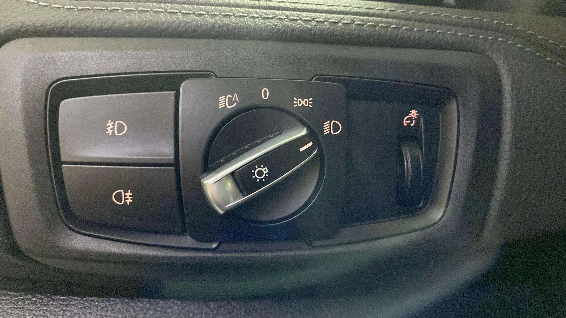 BMW Serie 2 Active Tourer 218d - foto 19