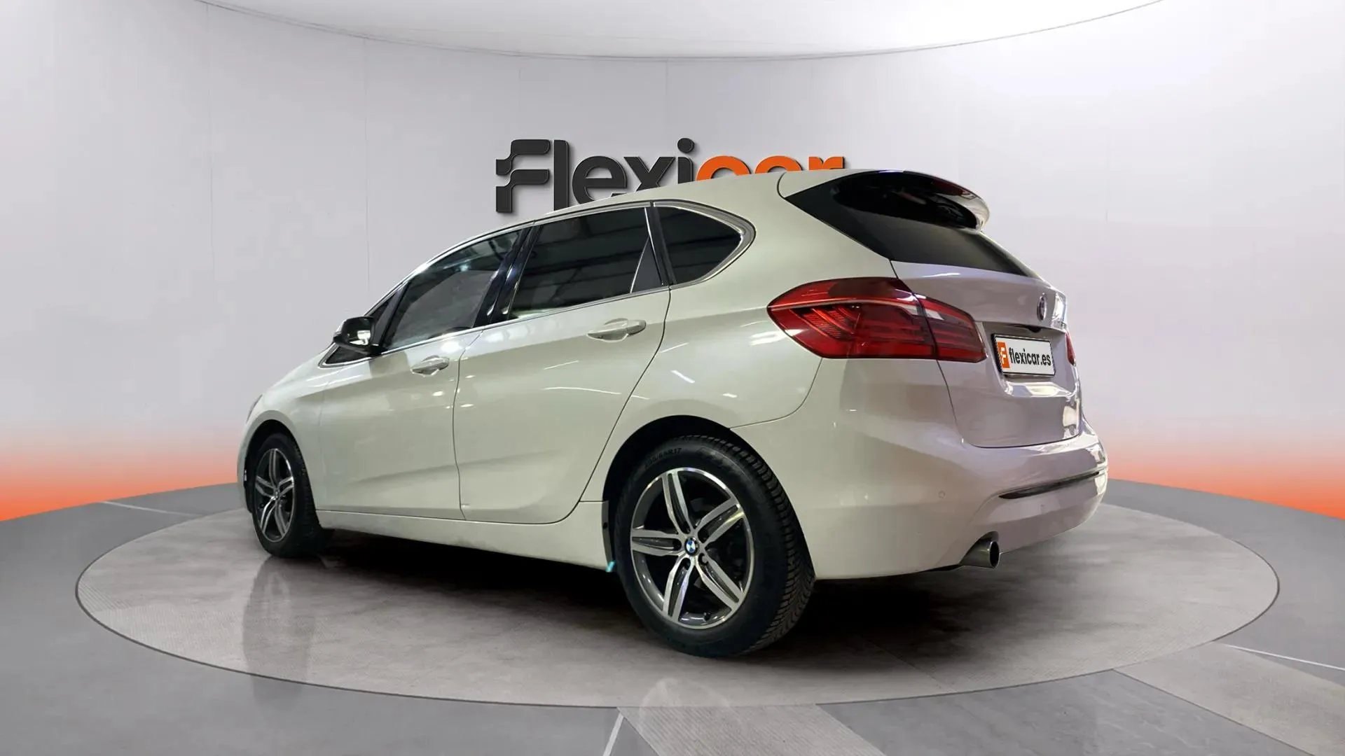 BMW Serie 2 Active Tourer 218d - foto 5