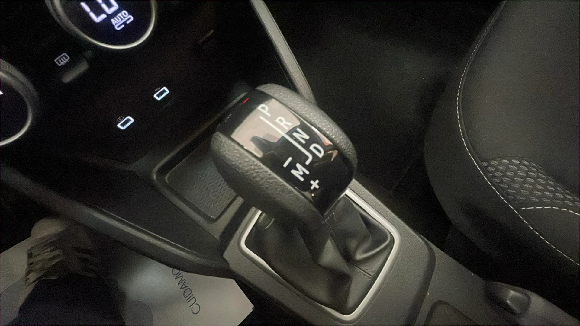 Dacia Duster Journey Go TCe 4x2 EDC - foto 21