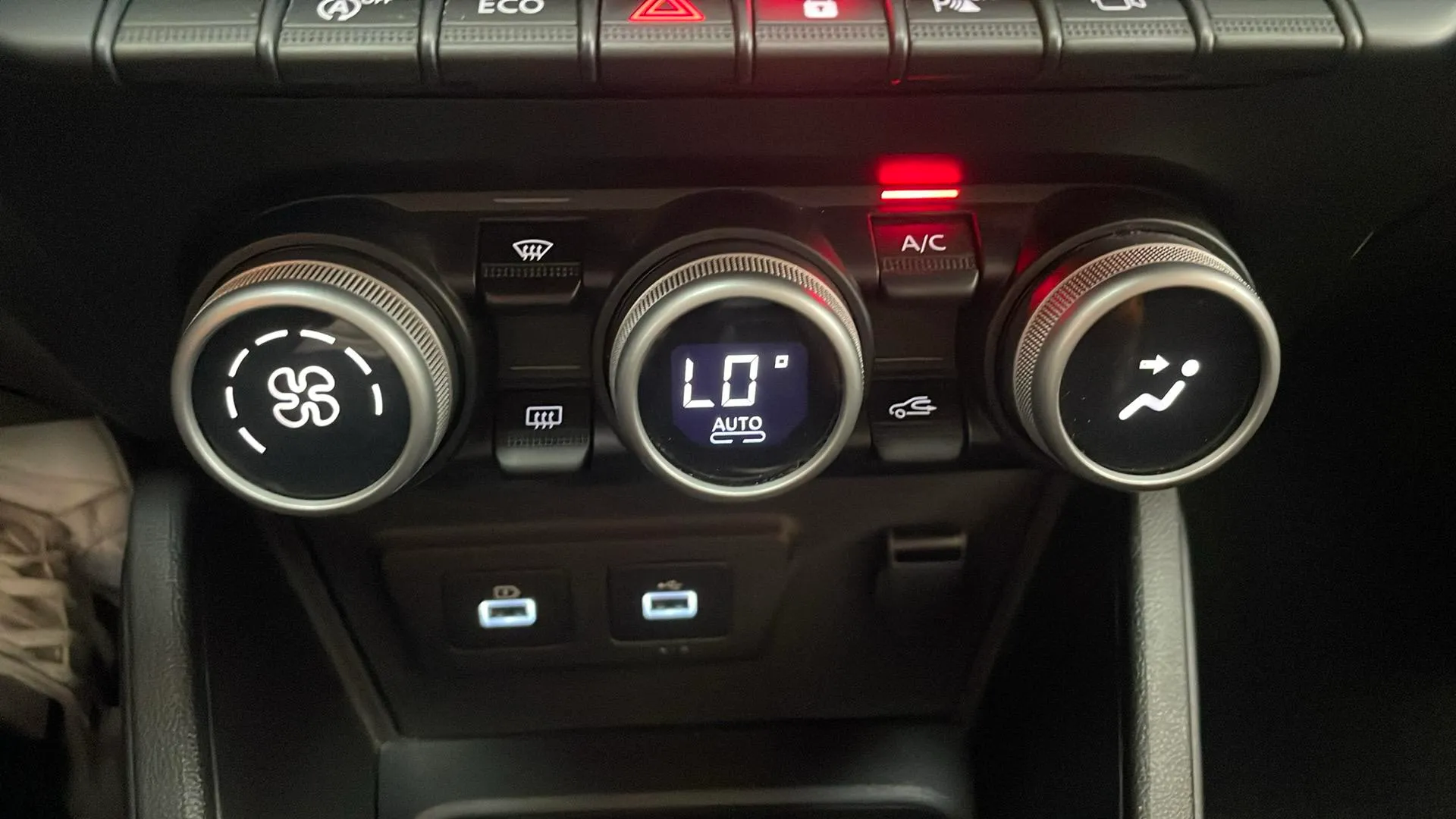 Dacia Duster Journey Go TCe 4x2 EDC - foto 24