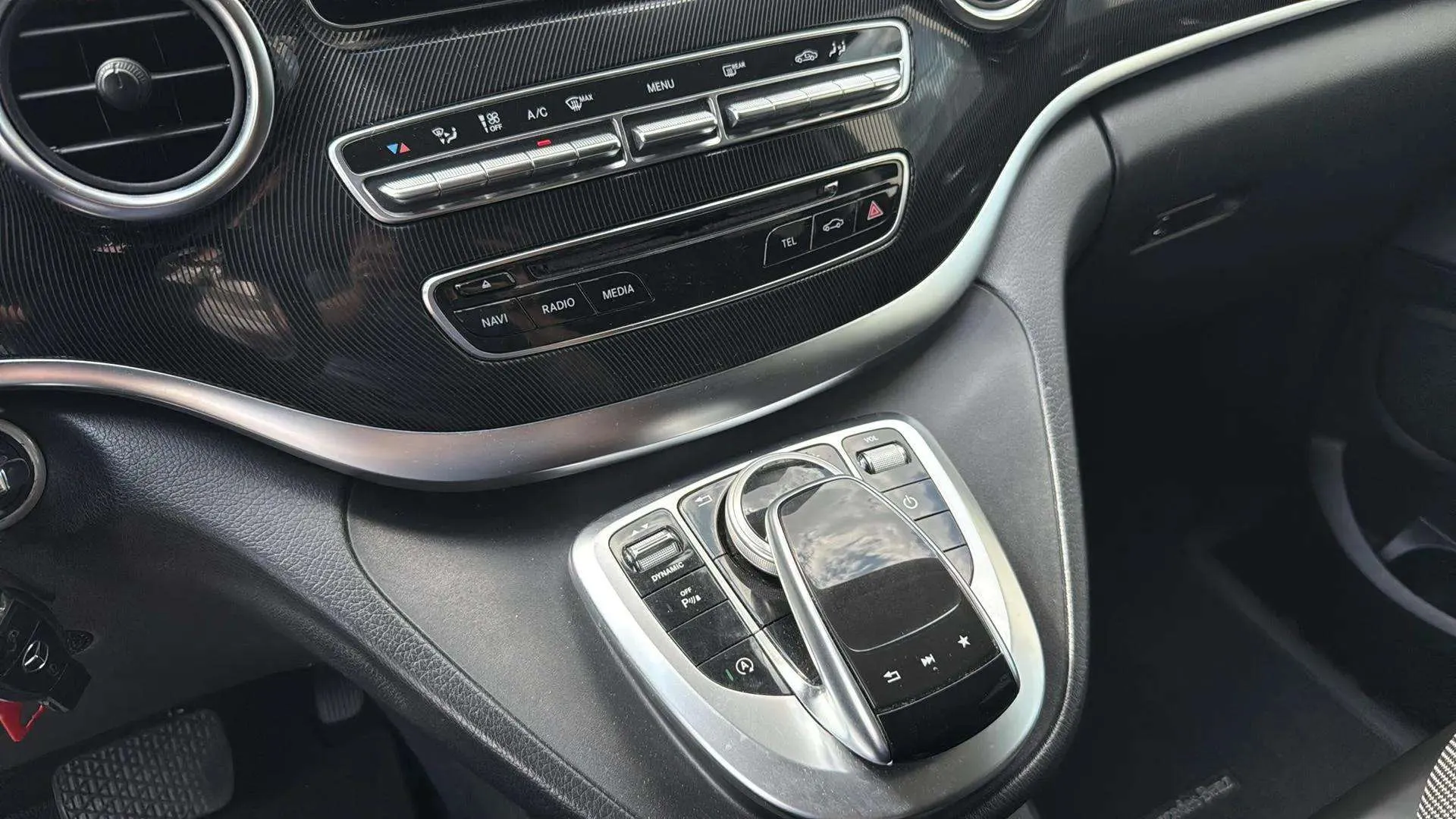 Mercedes-Benz Clase V 220 d Avantgarde Largo - foto 25