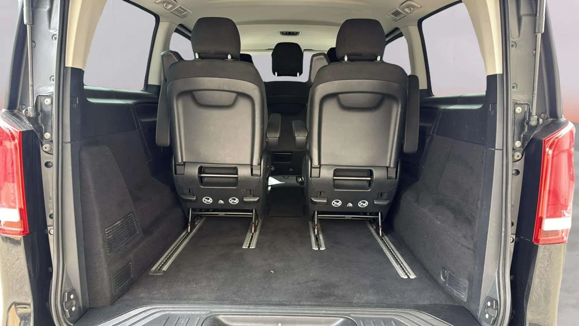 Mercedes-Benz Clase V 220 d Avantgarde Largo - foto 16