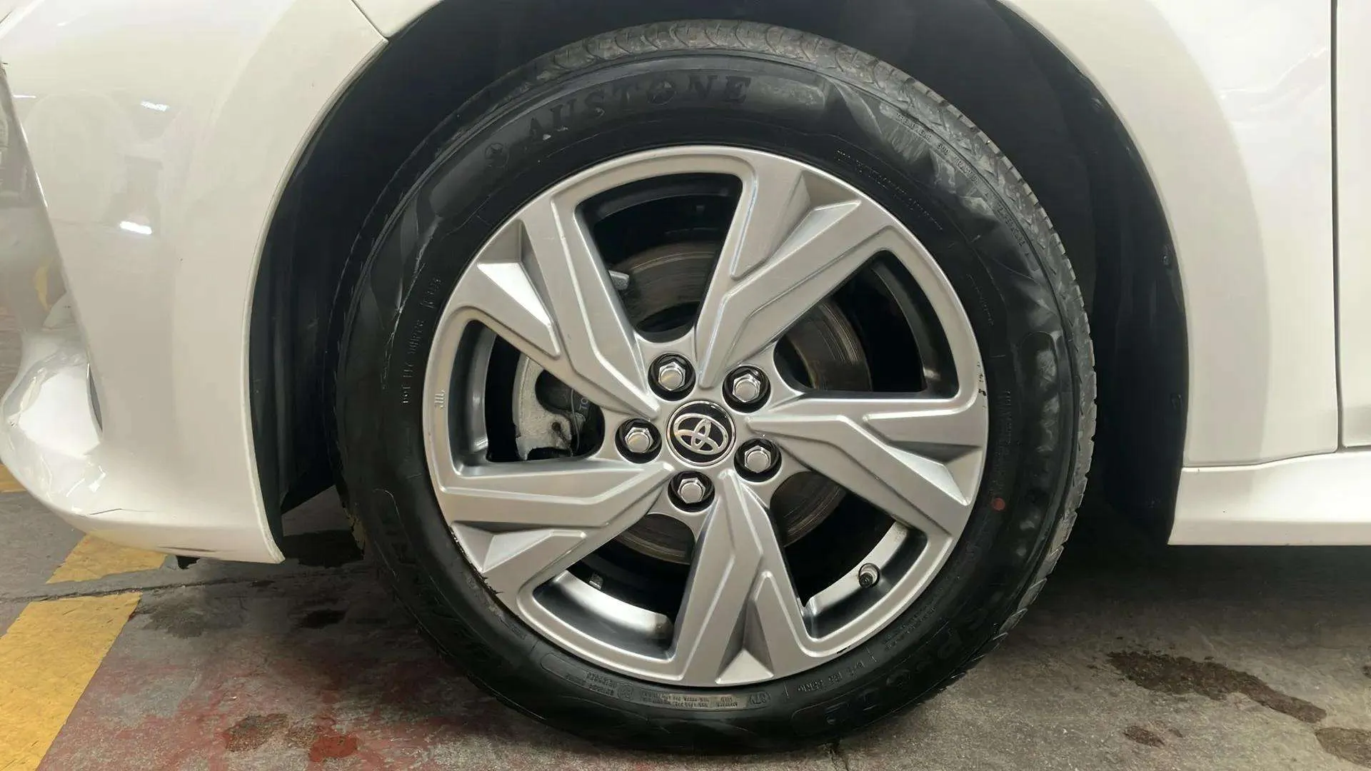 Toyota Yaris 1.5 120H Active Plus - foto 23