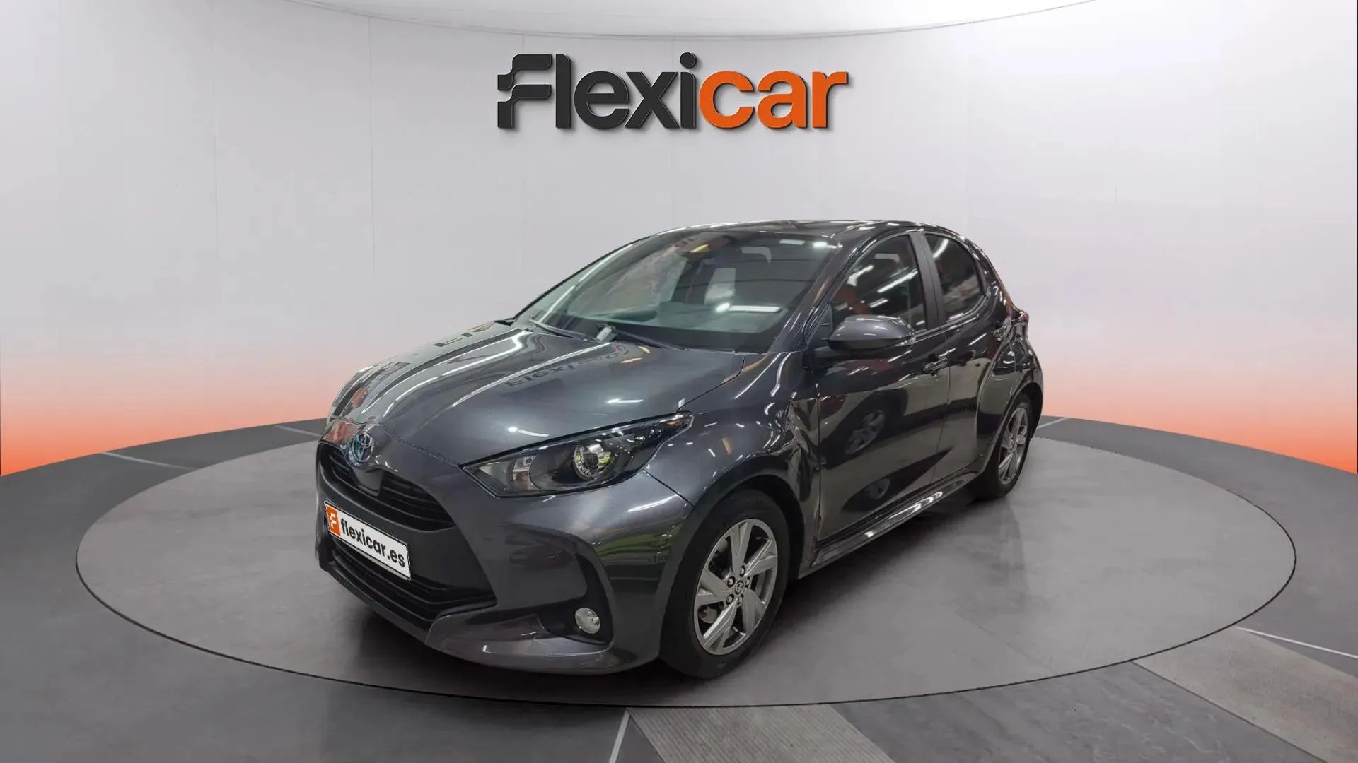 Toyota Yaris 1.5 120H Active Plus - foto 3