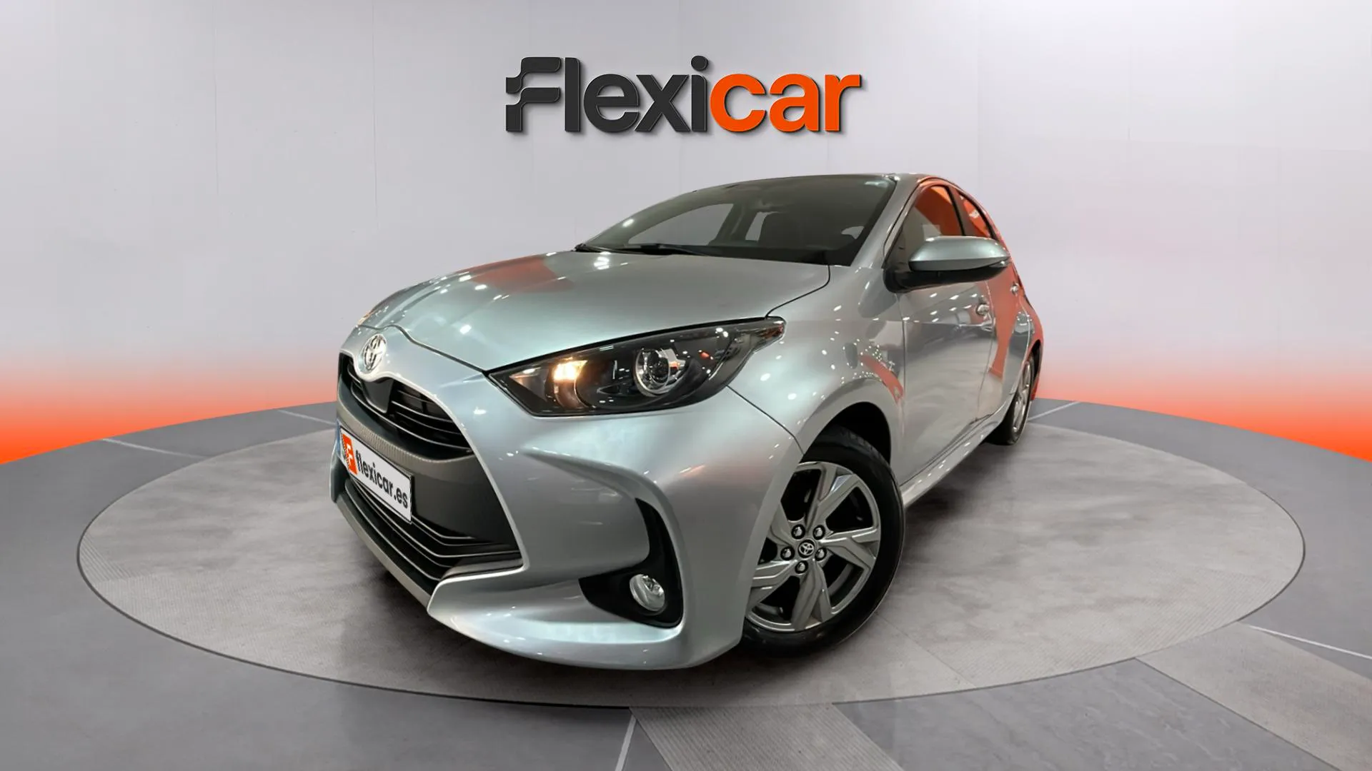 Toyota Yaris 1.5 120H Active Plus - foto 3