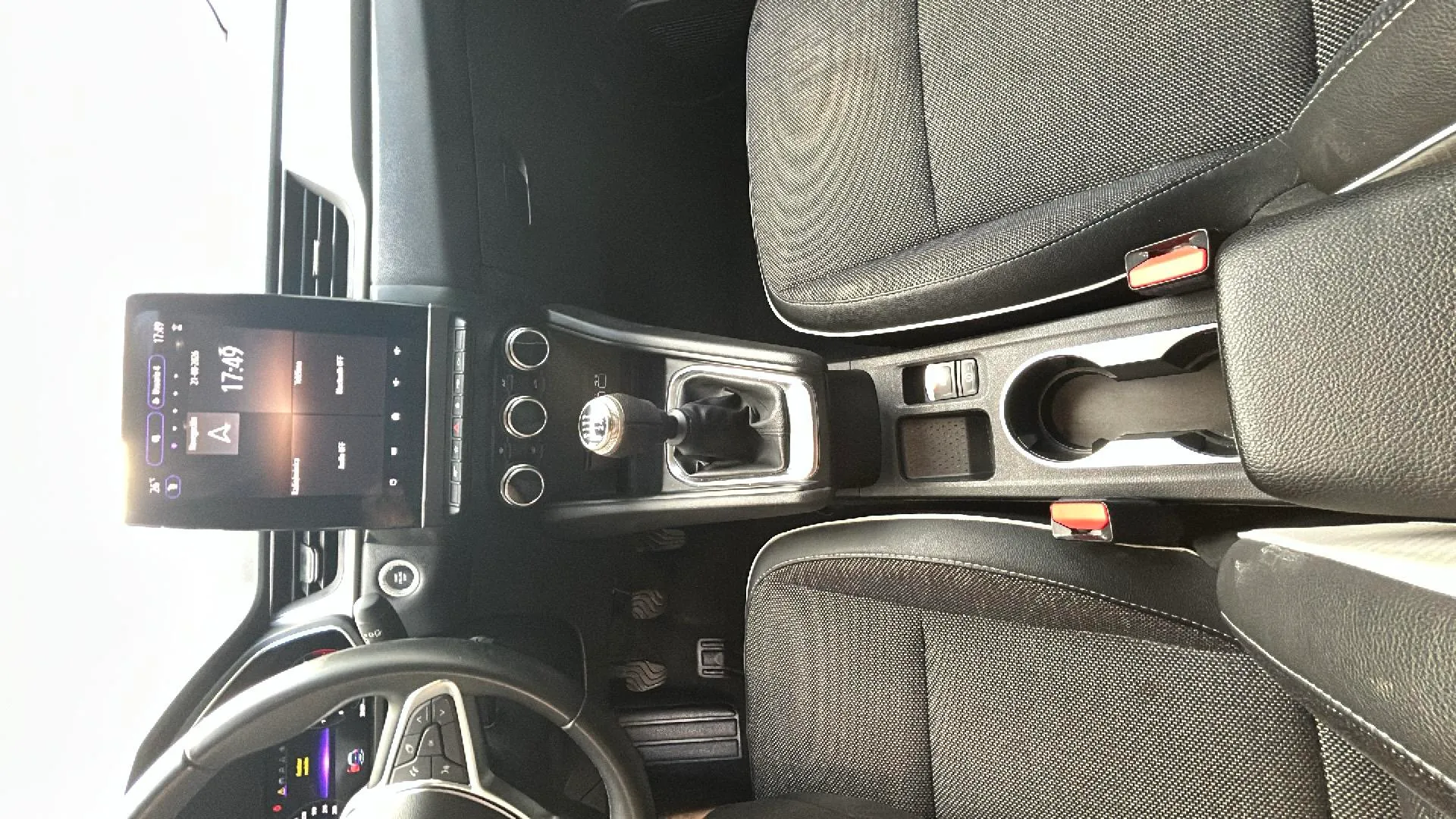 Renault Captur techno TCe - foto 9