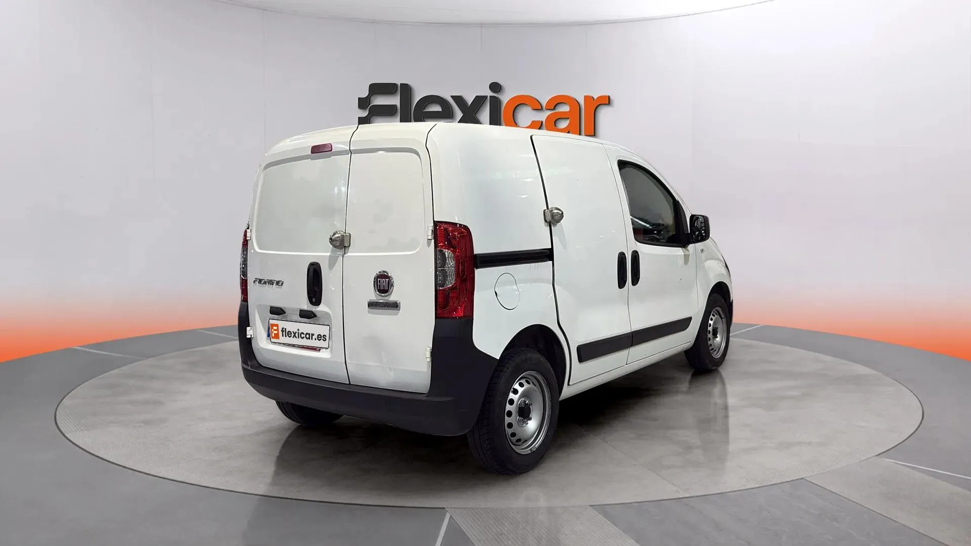 Fiat Fiorino Combi Adventure 1.3 Mjt 5plazas E5+ - foto 7